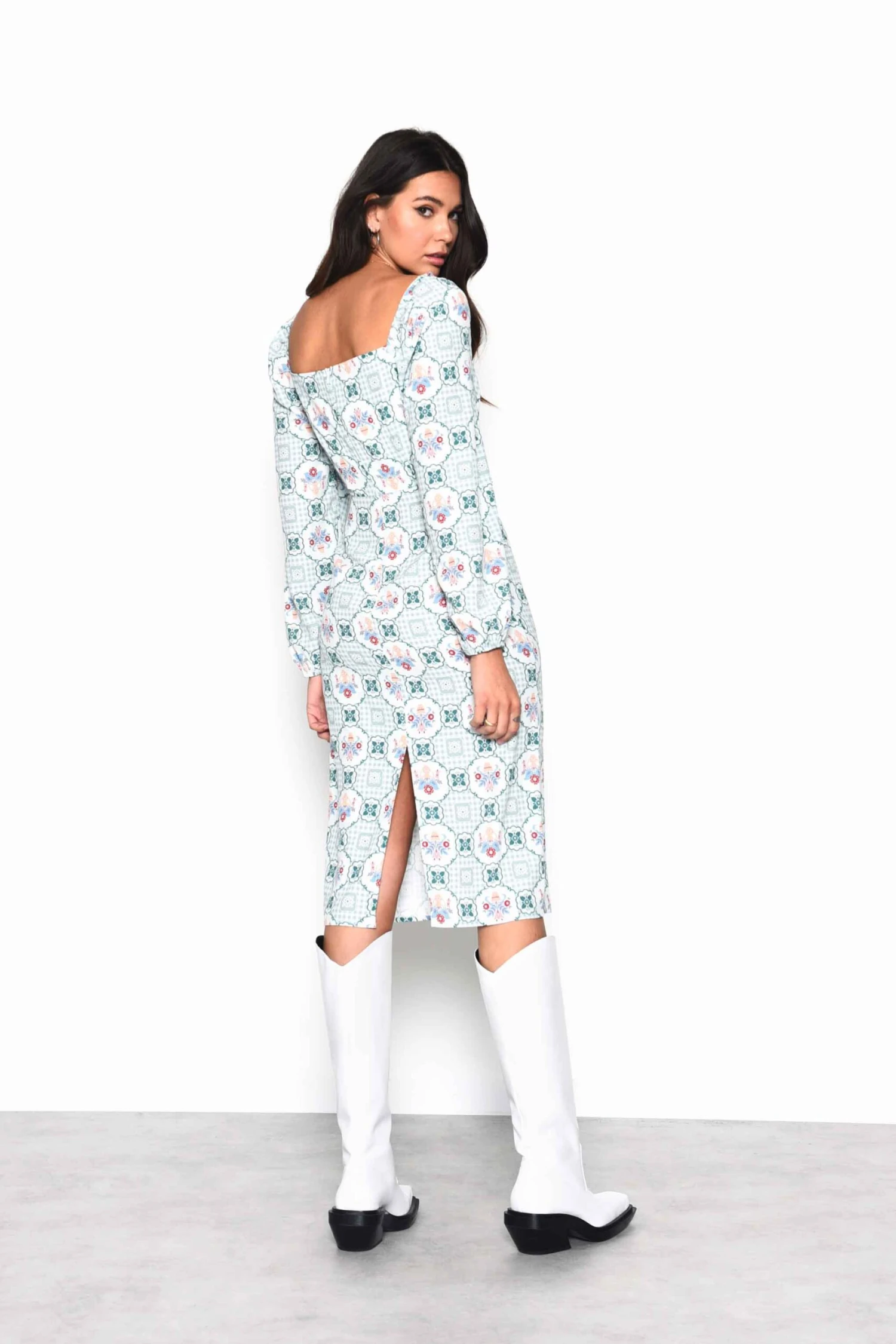 Glamorous Green Floral Gingham Square Neck Midi Dress With Centre Back Split - Image 2