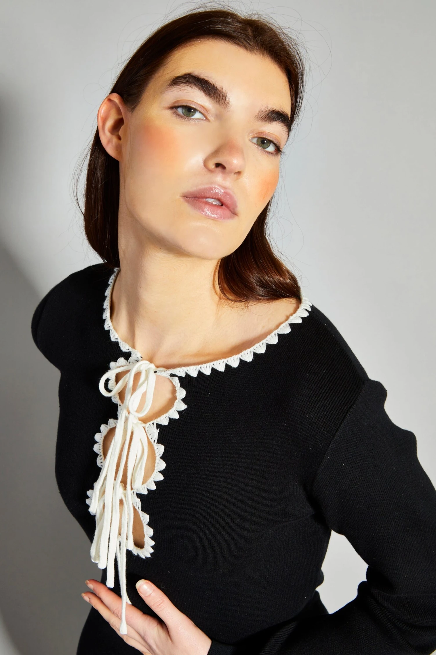 Glamorous Black Tie Front Cut Out Detail Mini Dress - Image 4