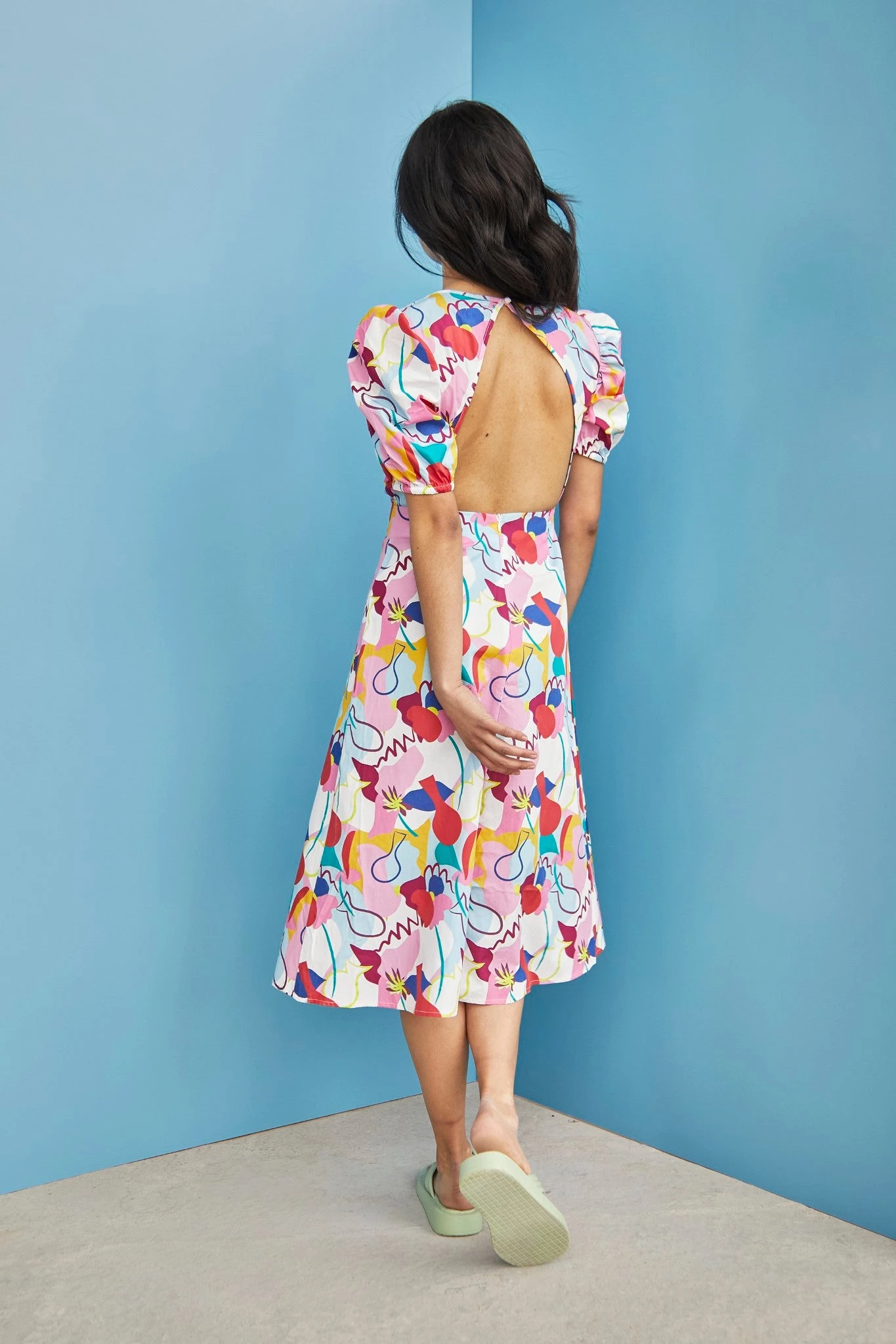 Glamorous Care Abstract Rainbow Print V- Neck Puff Shoulder Midi Dress - Image 2