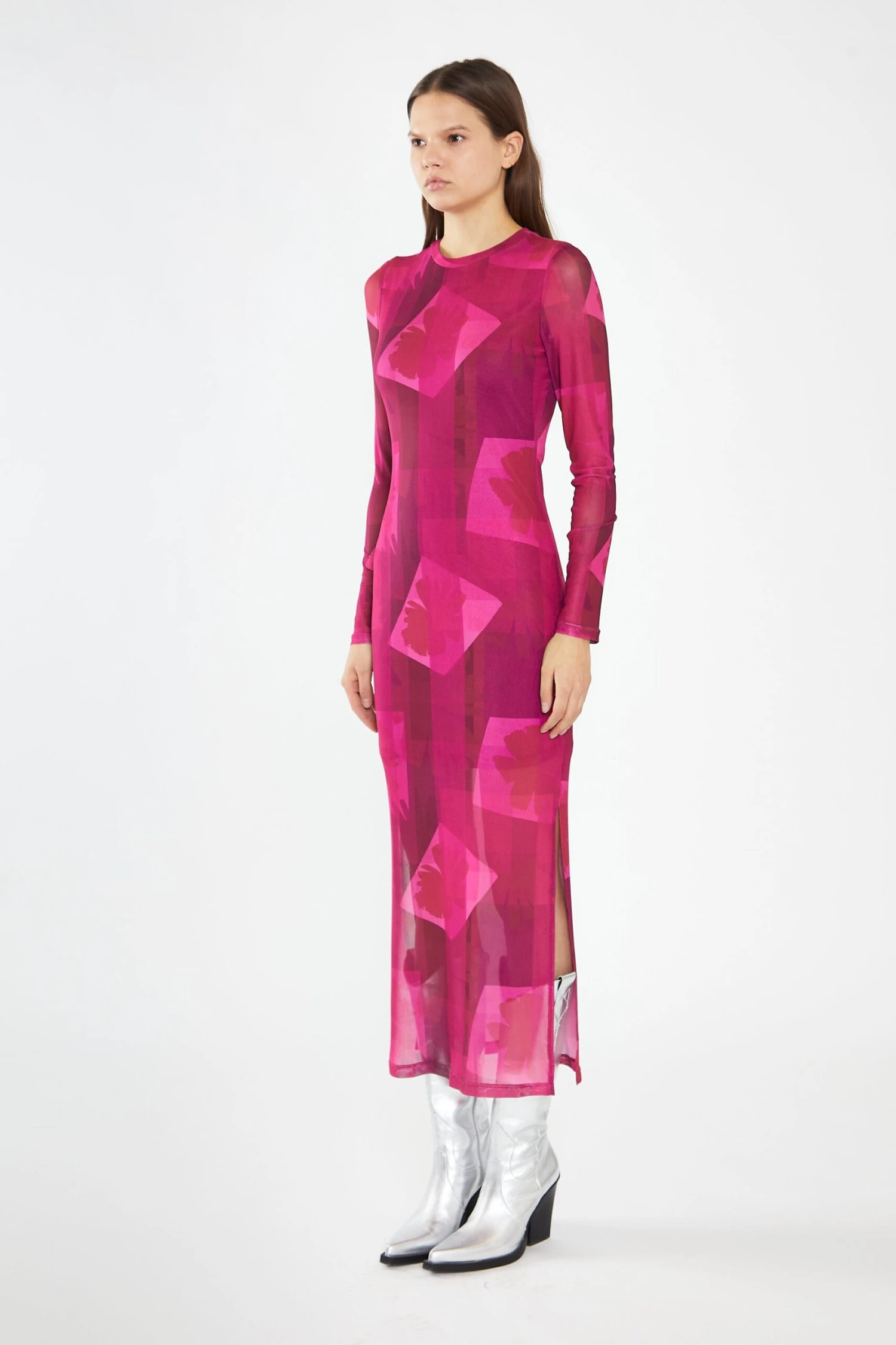 Glamorous Pink-Block Mesh Crew-Neck Bodycon Maxi-Dress - Image 4