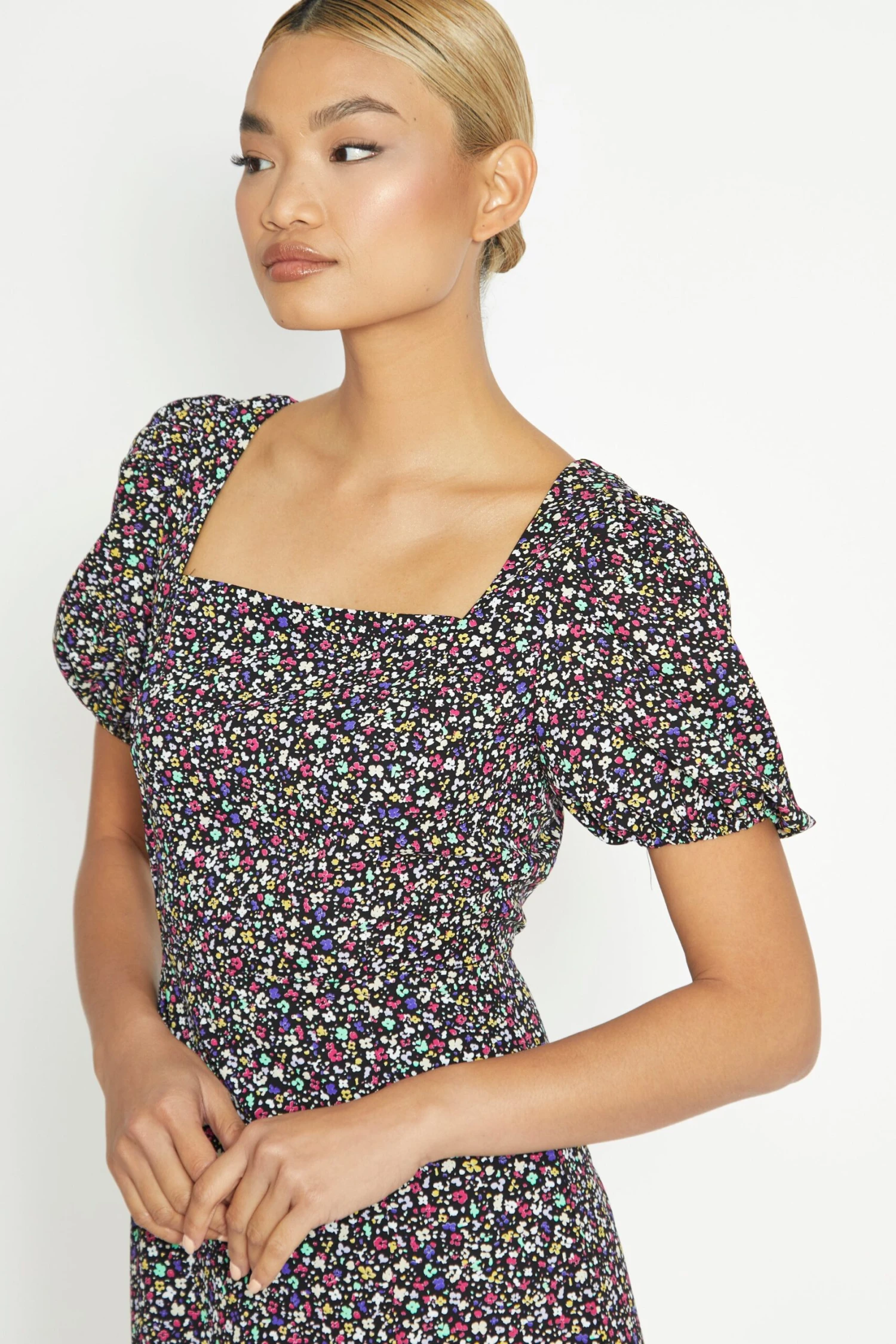 Glamorous Multi Splodge Floral Tie Back Midi Dress - Image 3