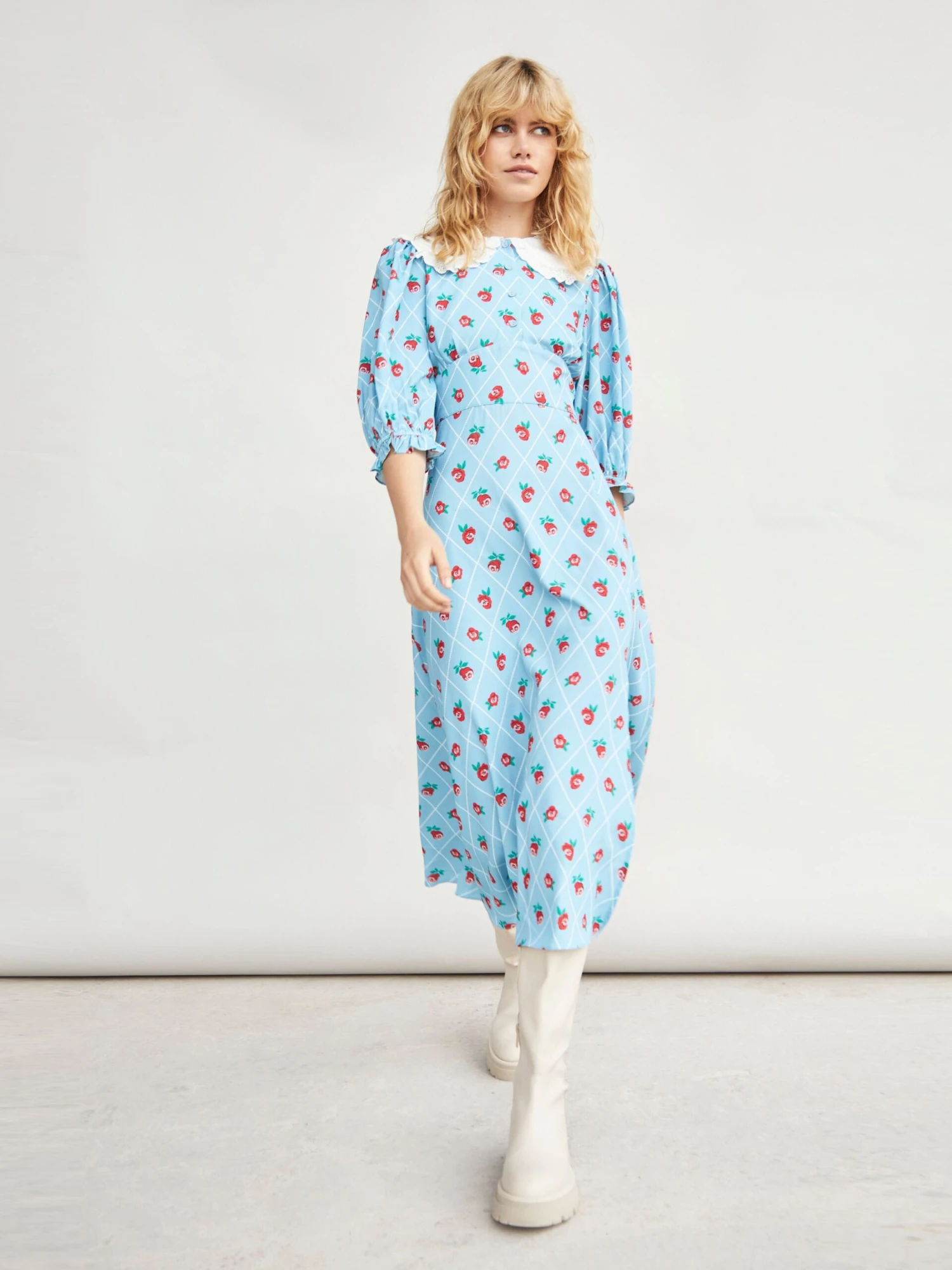 Glamorous Rose Trellis Pattern White Collar Midi Dress - Image 4