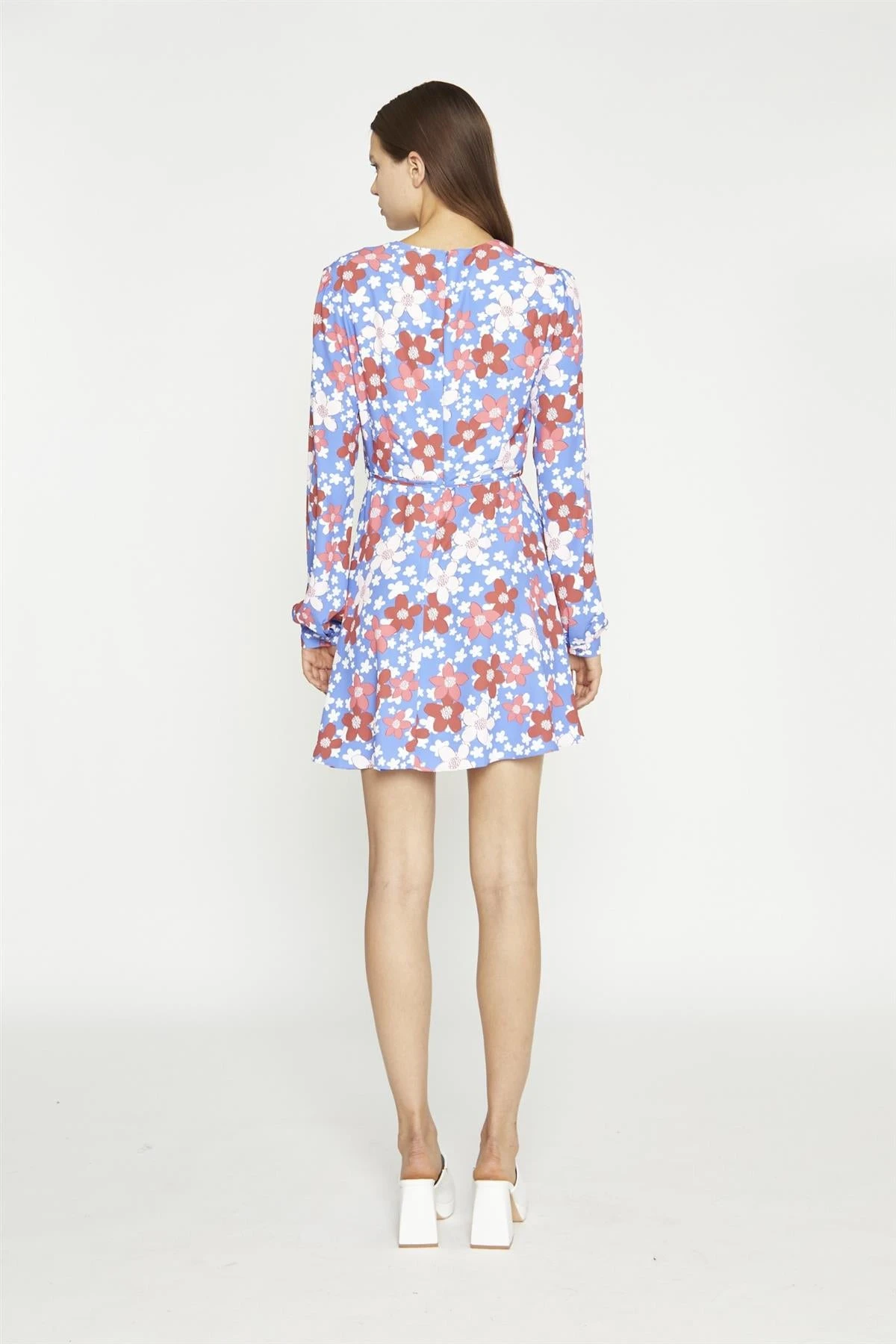 Glamorous Blue-Red Flower V-Neck Mini-Dress - Image 2